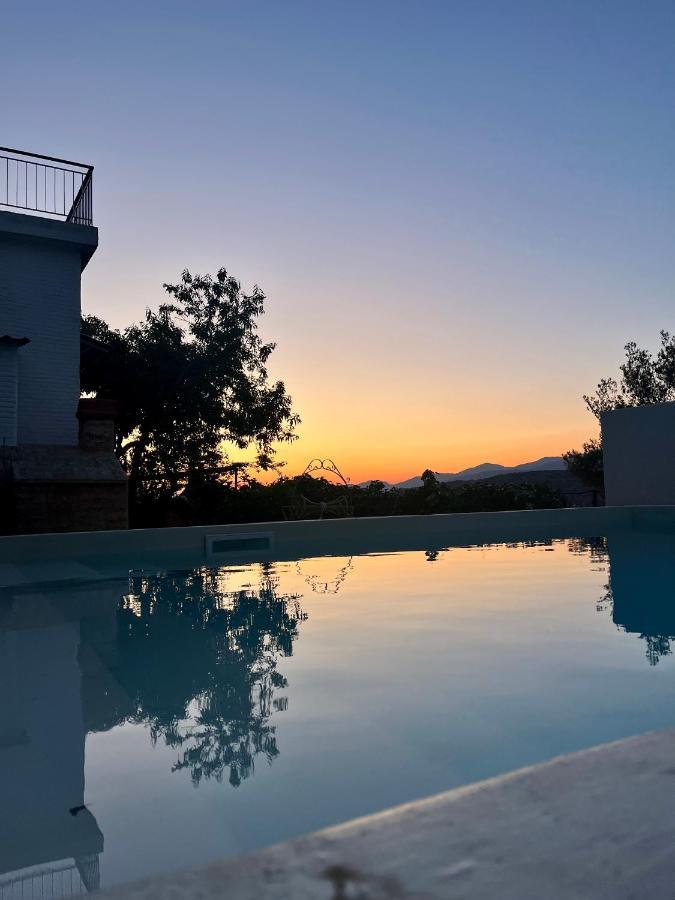 Theodore Resort Agios Georgios  Εξωτερικό φωτογραφία